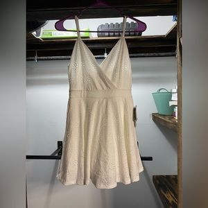 Women’s Short Dress